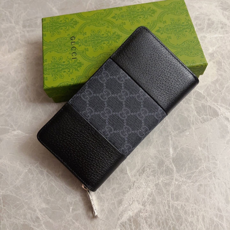 G*u*i wallets & purse